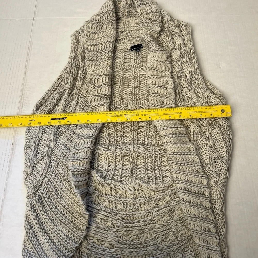 RXB Knitted Gray Cardigan Sweater Long Vest Sz-S.‎ CC16
